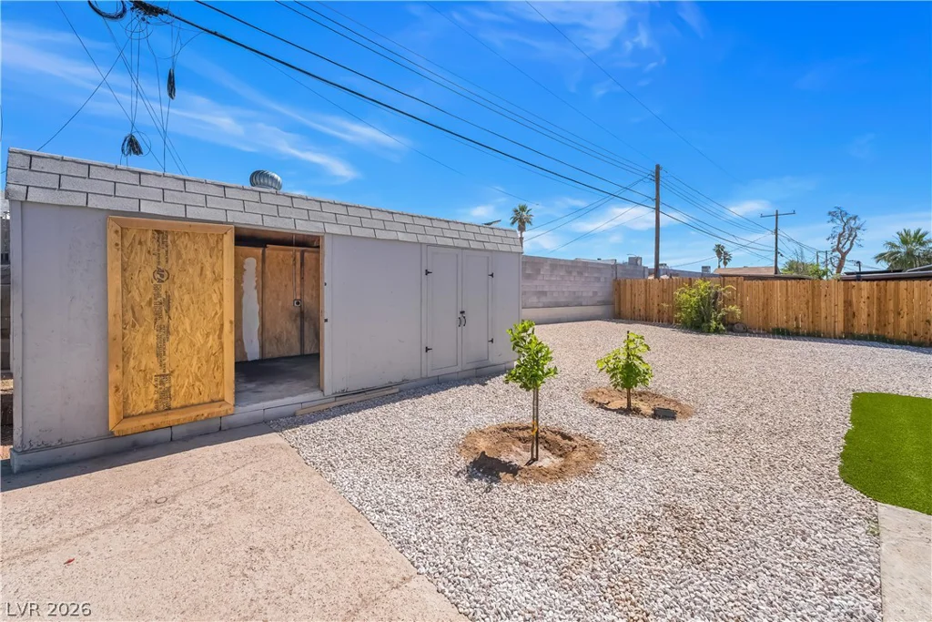 113 Elm, Henderson, NV 89015