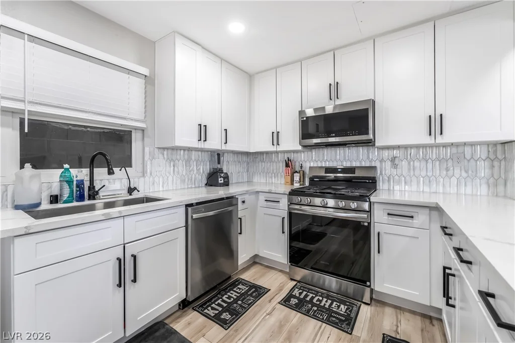 113 Elm, Henderson, NV 89015