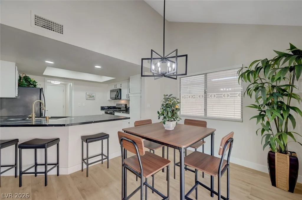 344 Warmside, Las Vegas, NV 89145