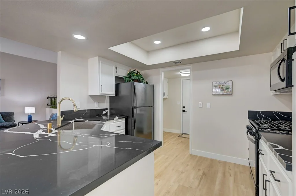 344 Warmside, Las Vegas, NV 89145