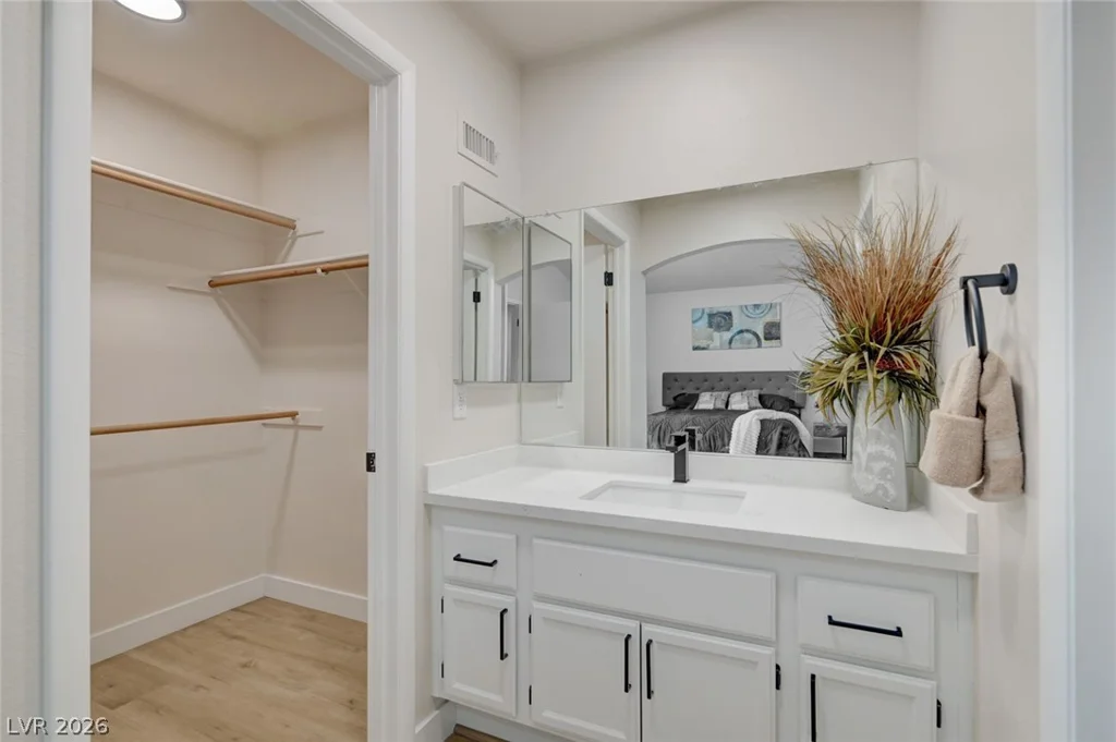 344 Warmside, Las Vegas, NV 89145