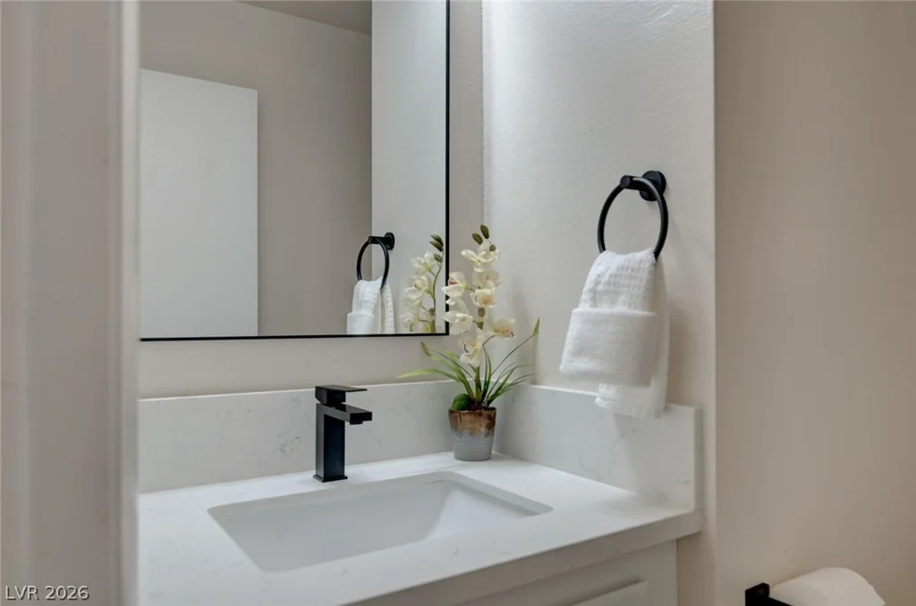 344 Warmside, Las Vegas, NV 89145