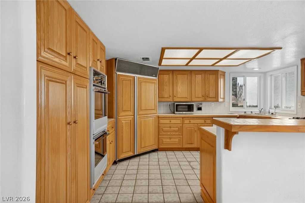 7769 Spanish Lake, Las Vegas, NV 89113