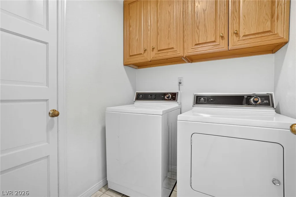 7769 Spanish Lake, Las Vegas, NV 89113