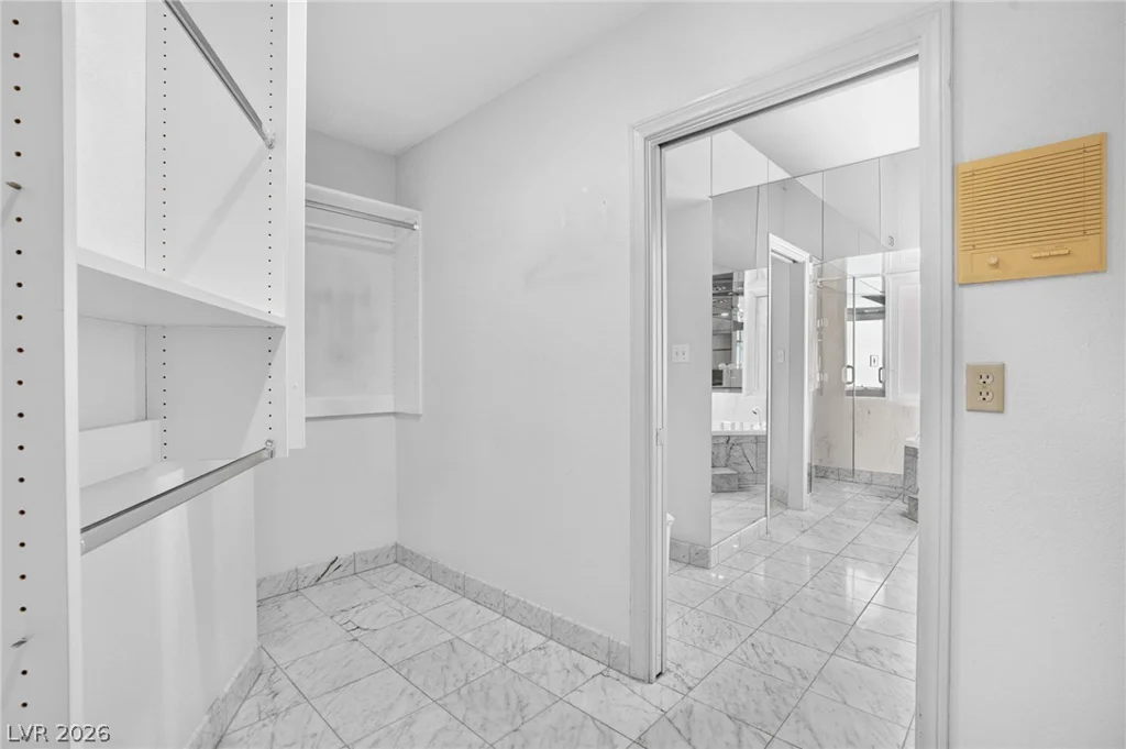 7769 Spanish Lake, Las Vegas, NV 89113