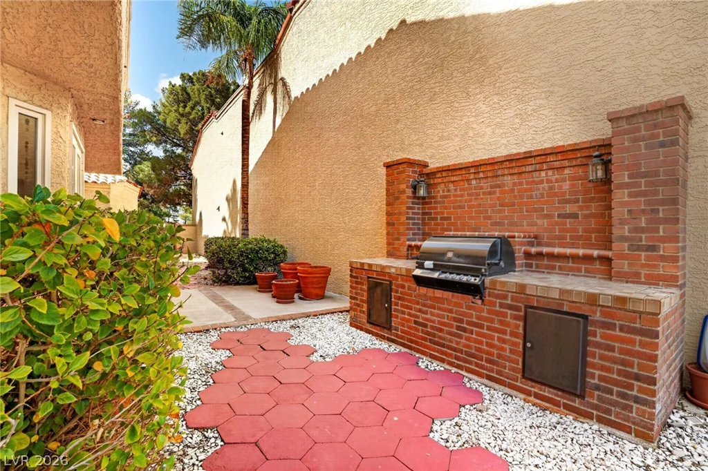 7769 Spanish Lake, Las Vegas, NV 89113