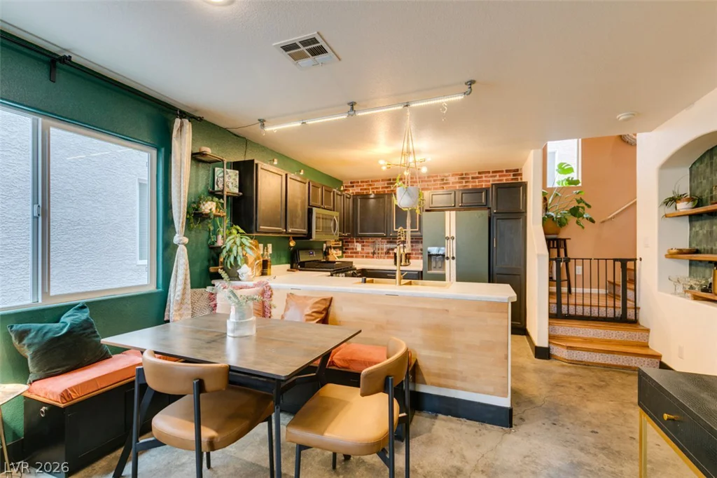 10403 Fancy Fern, Las Vegas, NV 89183