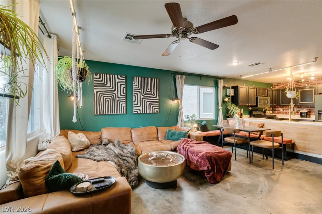 10403 Fancy Fern, Las Vegas, NV 89183