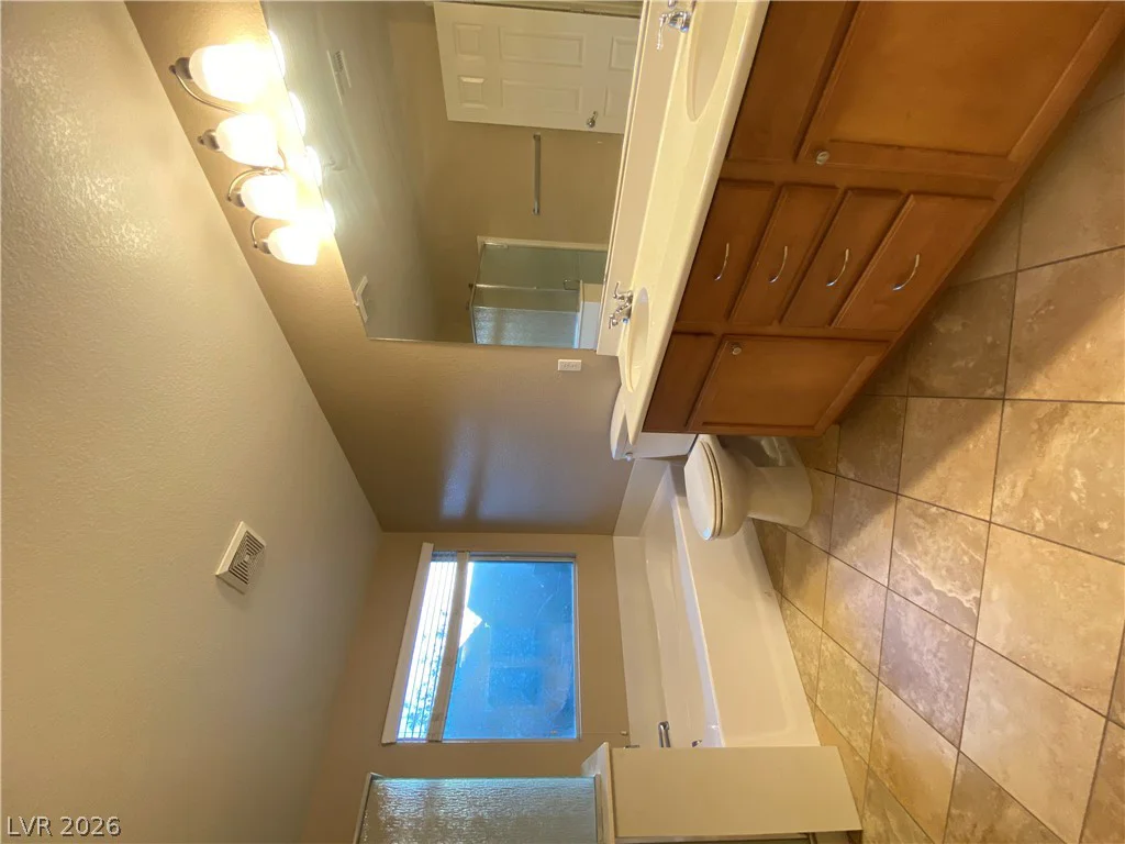 9969 Silver Cliff, Las Vegas, NV 89178