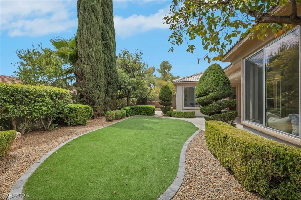 10551 Mandarino, Las Vegas, NV 89135