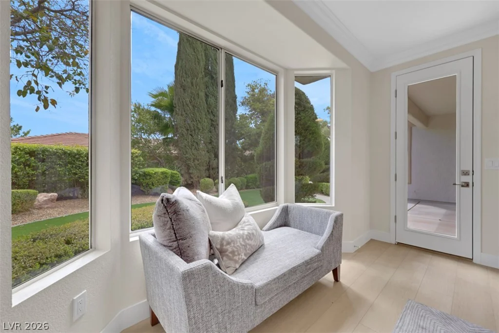 10551 Mandarino, Las Vegas, NV 89135