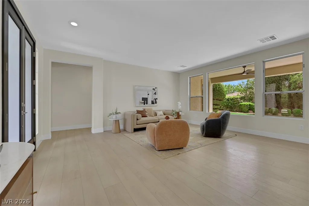 10551 Mandarino, Las Vegas, NV 89135