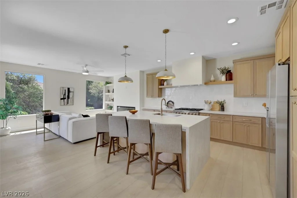 10551 Mandarino, Las Vegas, NV 89135