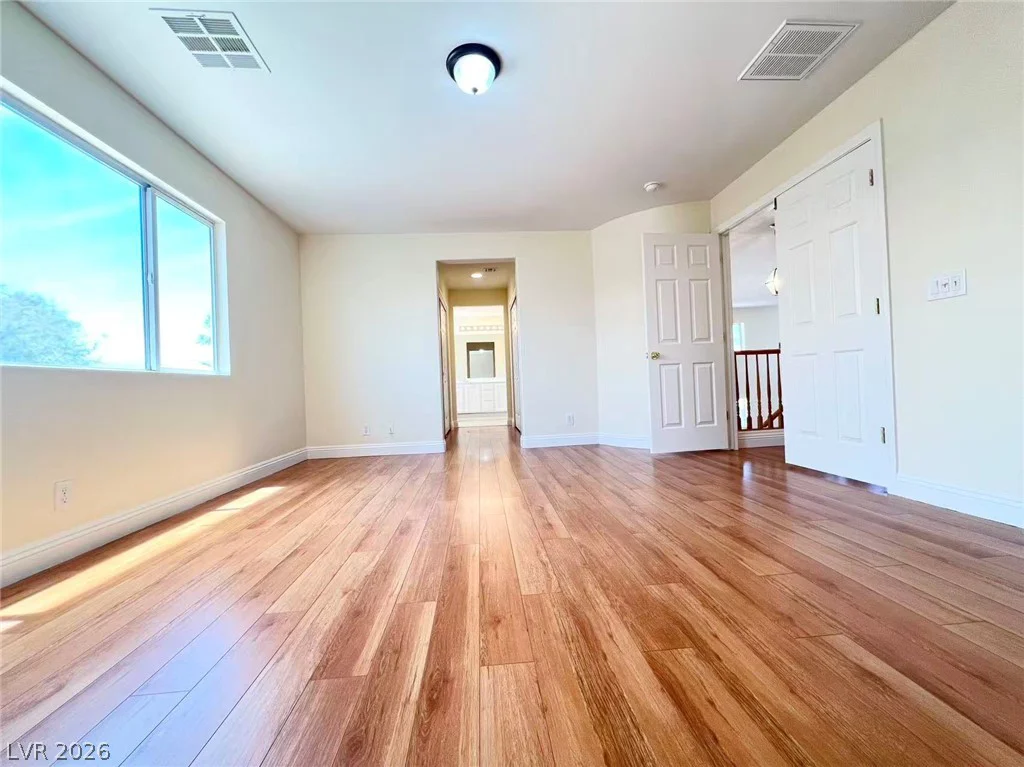 9891 Ridge Hill, Las Vegas, NV 89147