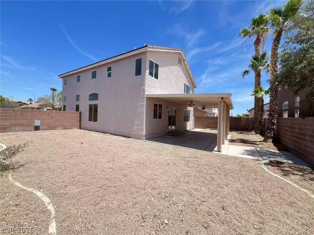 9891 Ridge Hill, Las Vegas, NV 89147