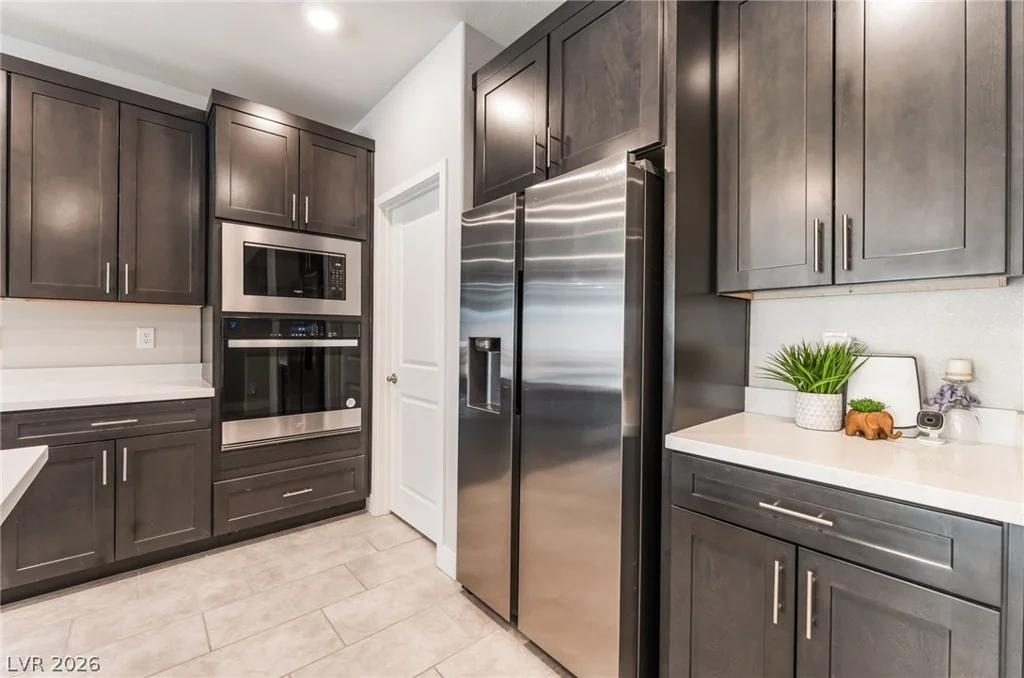 1867 Michael Springs, North Las Vegas, NV 89084