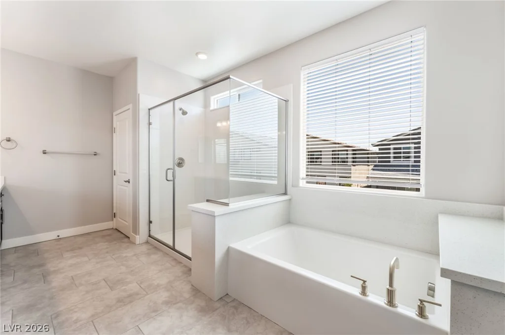 1867 Michael Springs, North Las Vegas, NV 89084