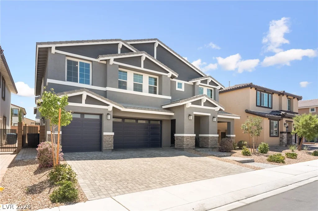 1867 Michael Springs, North Las Vegas, NV 89084