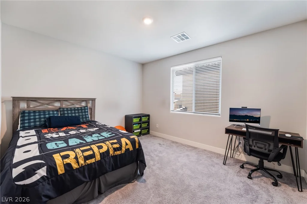 1867 Michael Springs, North Las Vegas, NV 89084