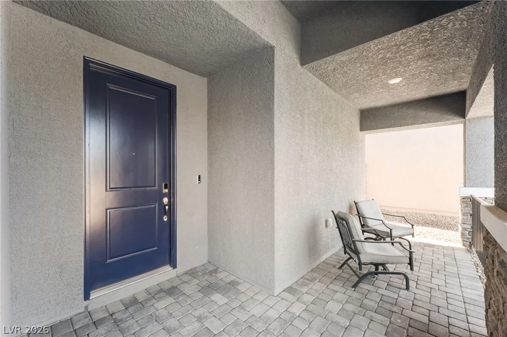 1867 Michael Springs, North Las Vegas, NV 89084