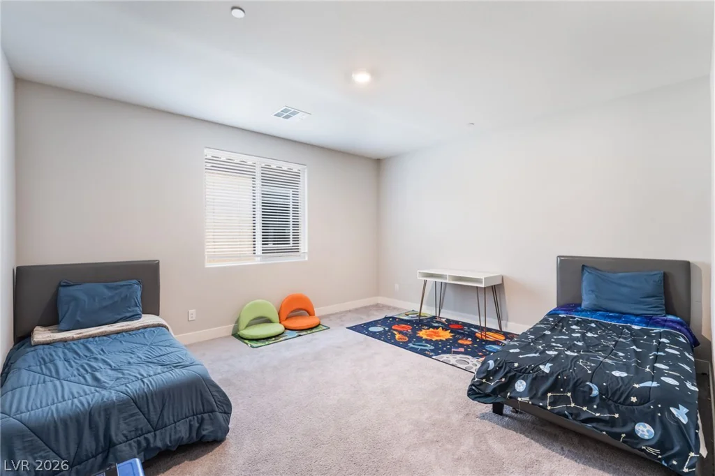 1867 Michael Springs, North Las Vegas, NV 89084
