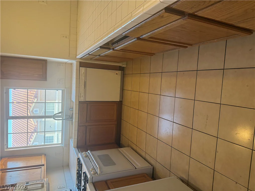 3327 Erva, Las Vegas, NV 89117