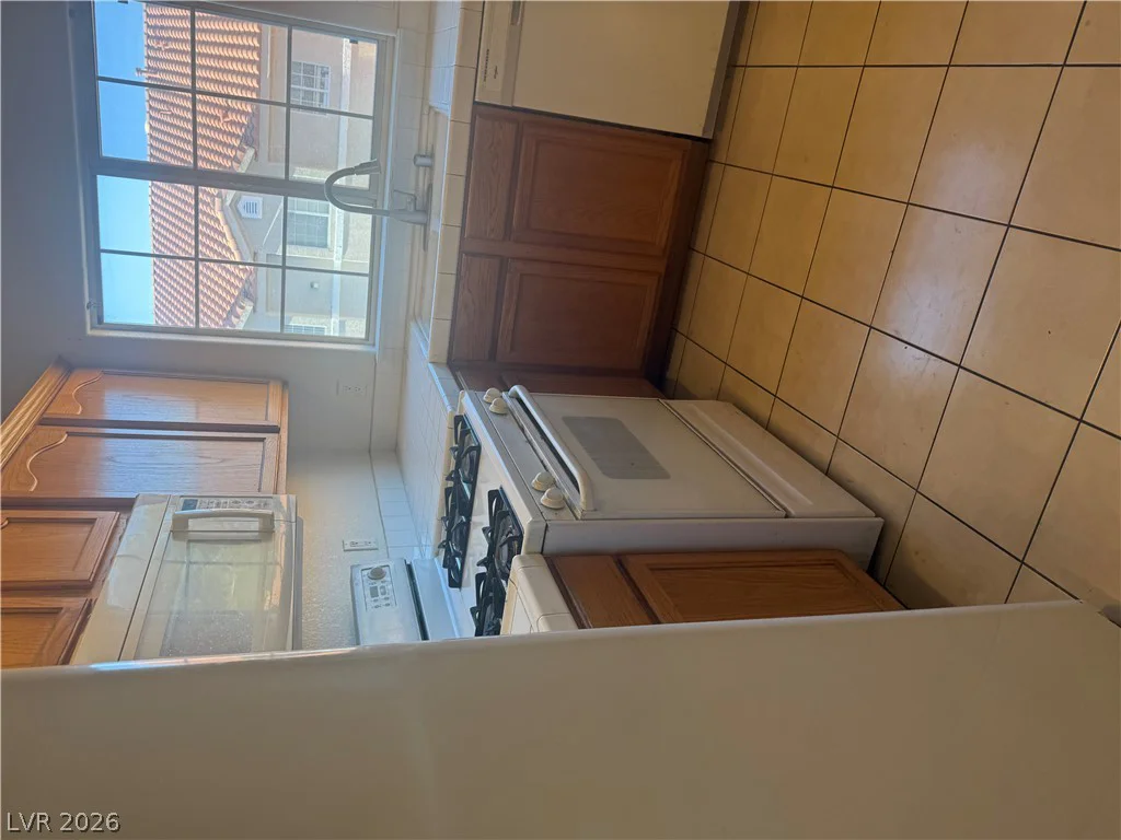 3327 Erva, Las Vegas, NV 89117