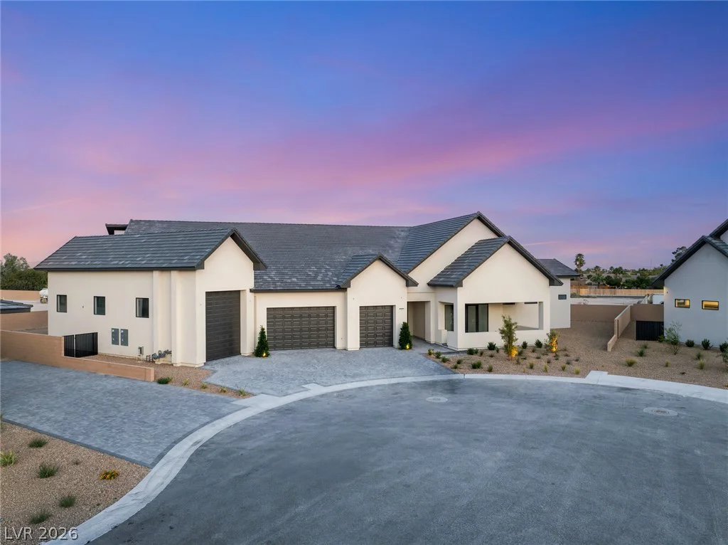 5865 St Ebbes, Las Vegas, NV 89131