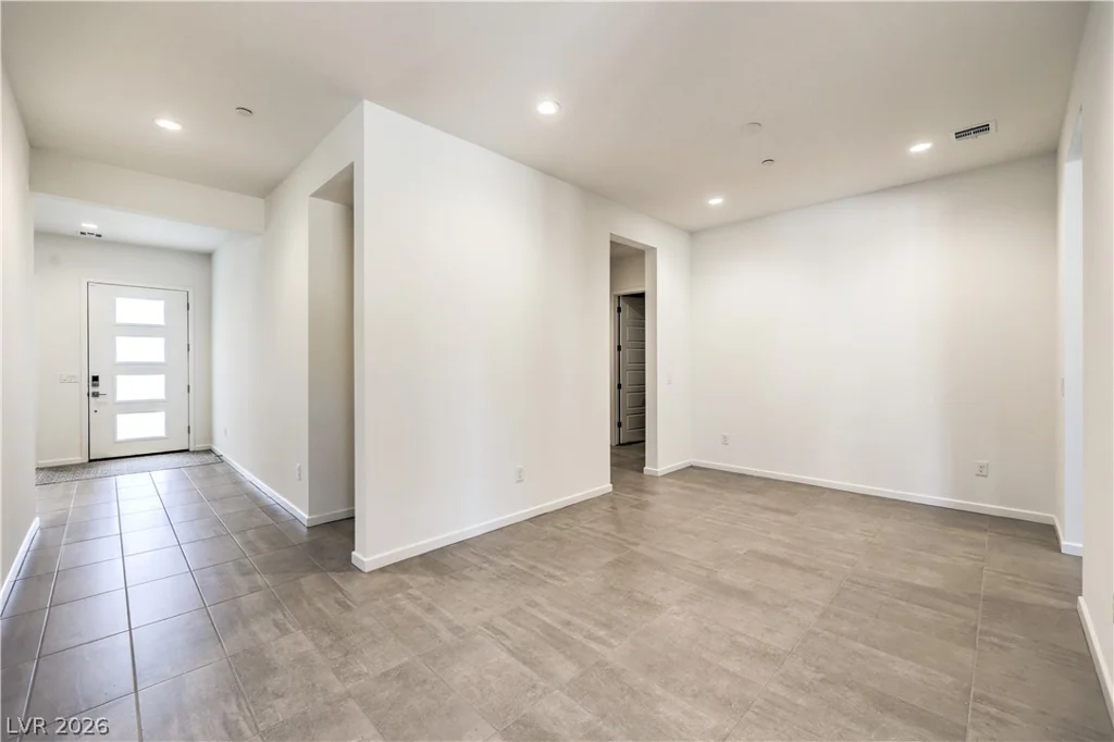 10220 MEANDERING DELL, Las Vegas, NV 89166
