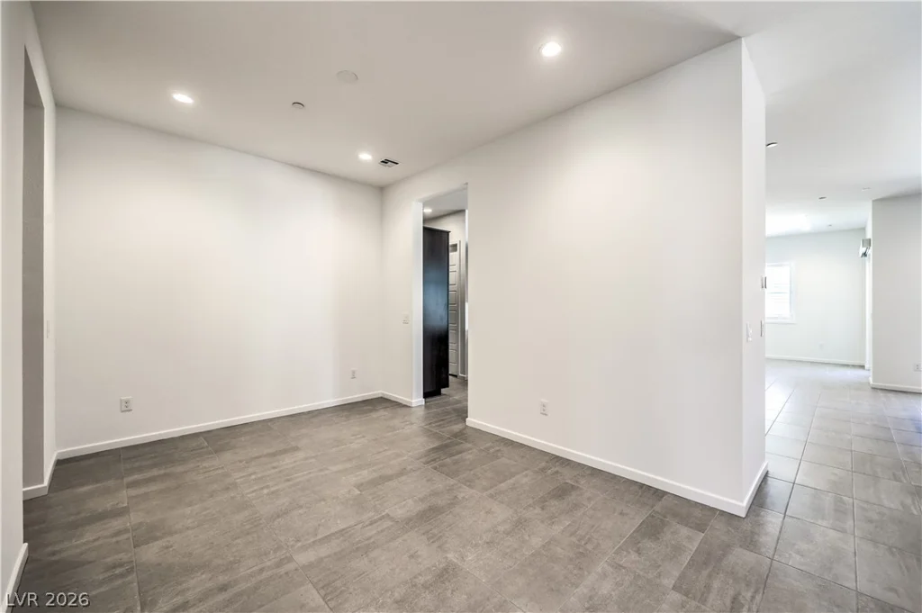 10220 MEANDERING DELL, Las Vegas, NV 89166