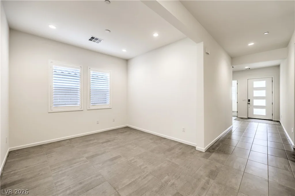 10220 MEANDERING DELL, Las Vegas, NV 89166