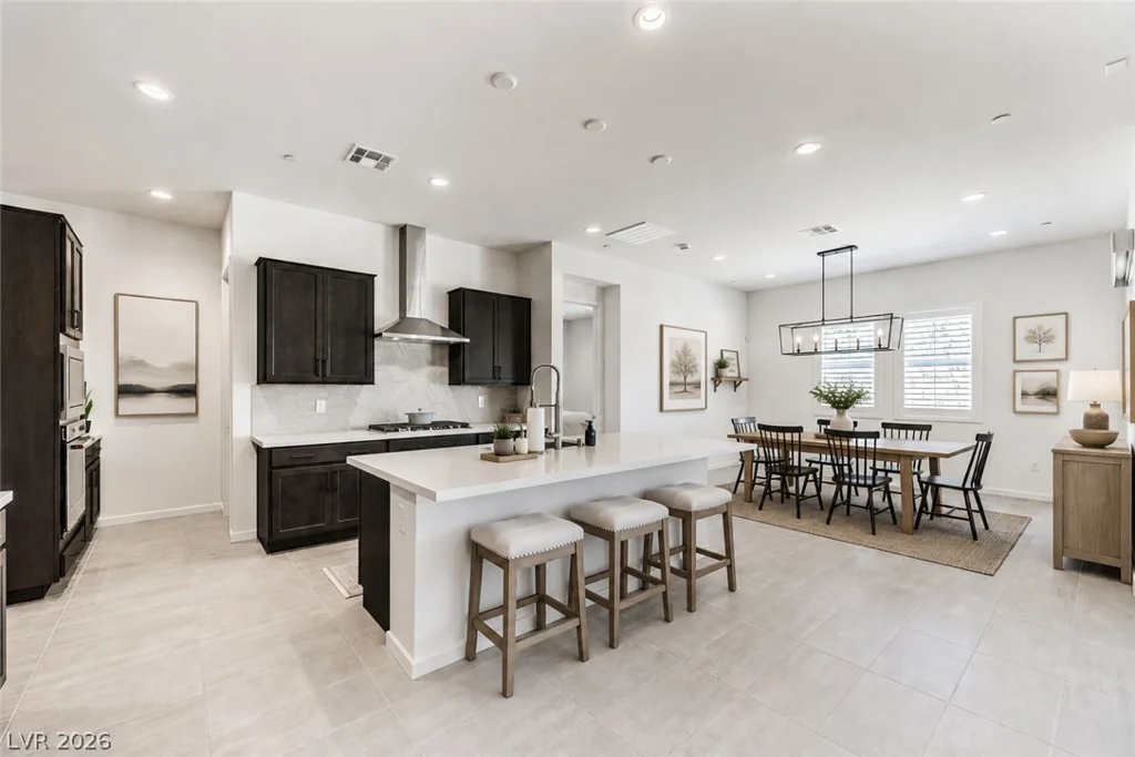 10220 MEANDERING DELL, Las Vegas, NV 89166