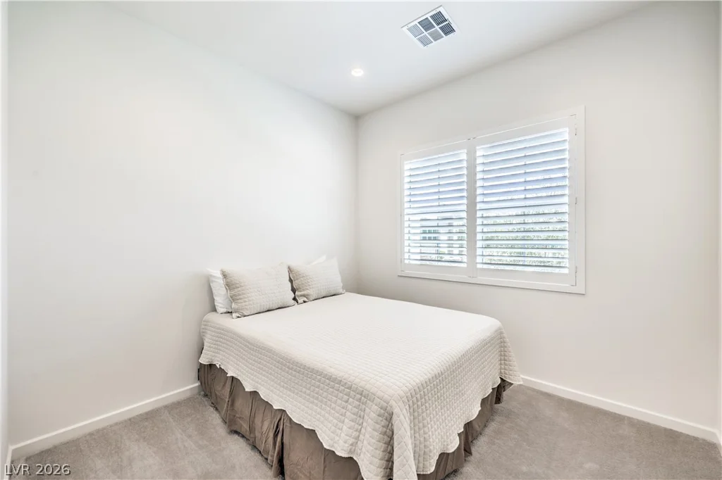 10220 MEANDERING DELL, Las Vegas, NV 89166