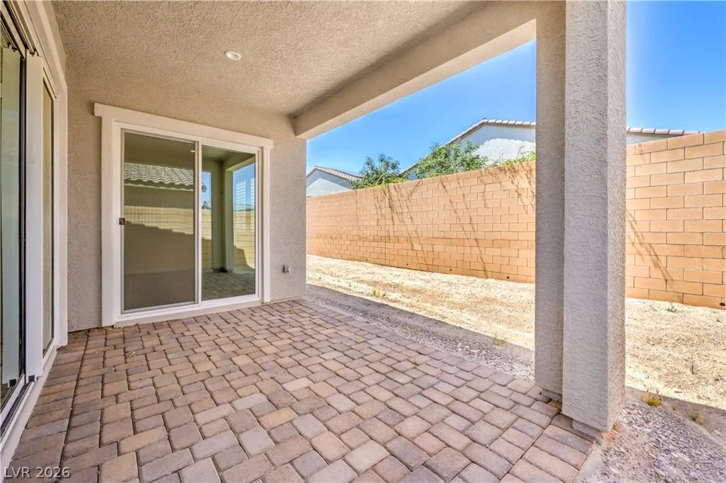 10220 MEANDERING DELL, Las Vegas, NV 89166
