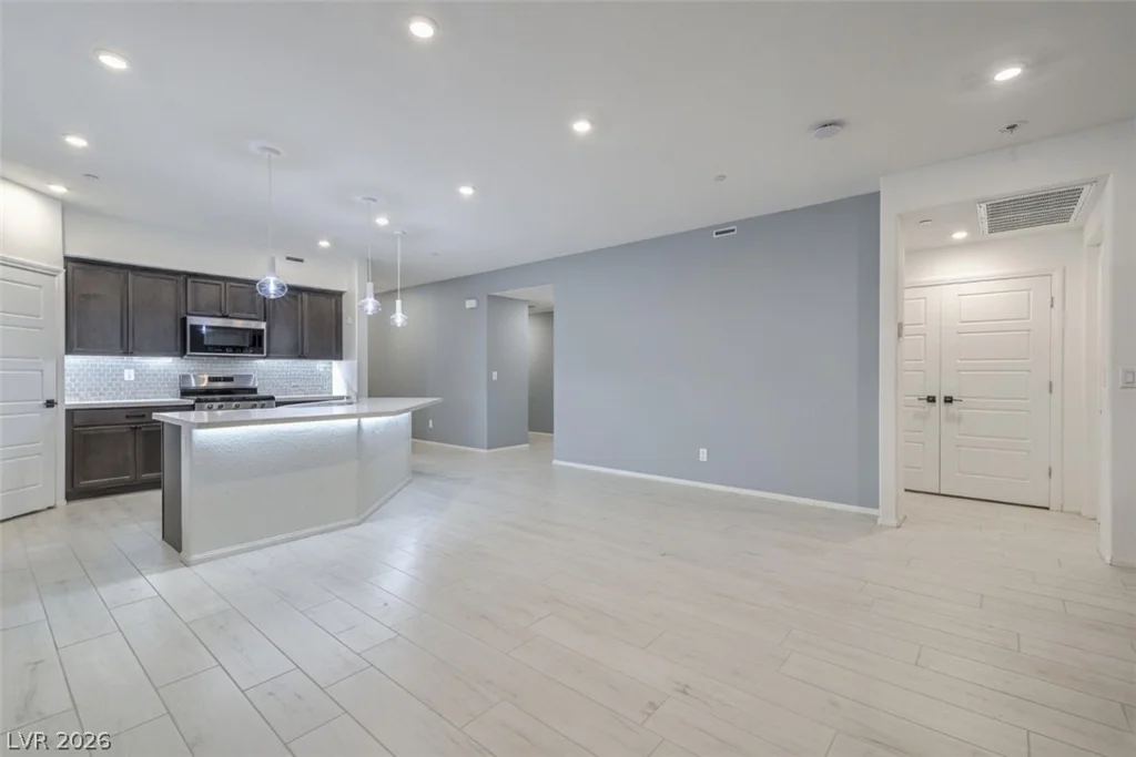 607 Sylvan, Henderson, NV 89002