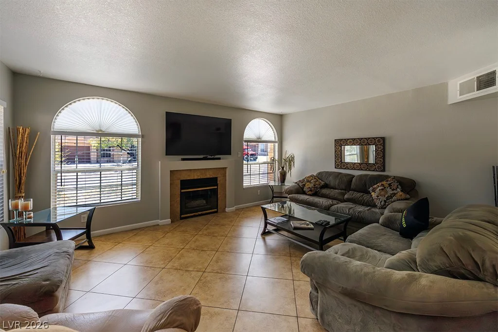 7624 Allerton, Las Vegas, NV 89128