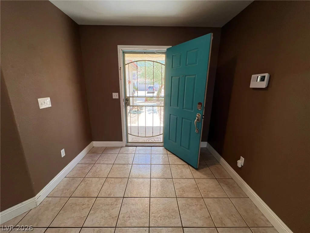 8616 MAJESTIC PINE, Las Vegas, NV 89143