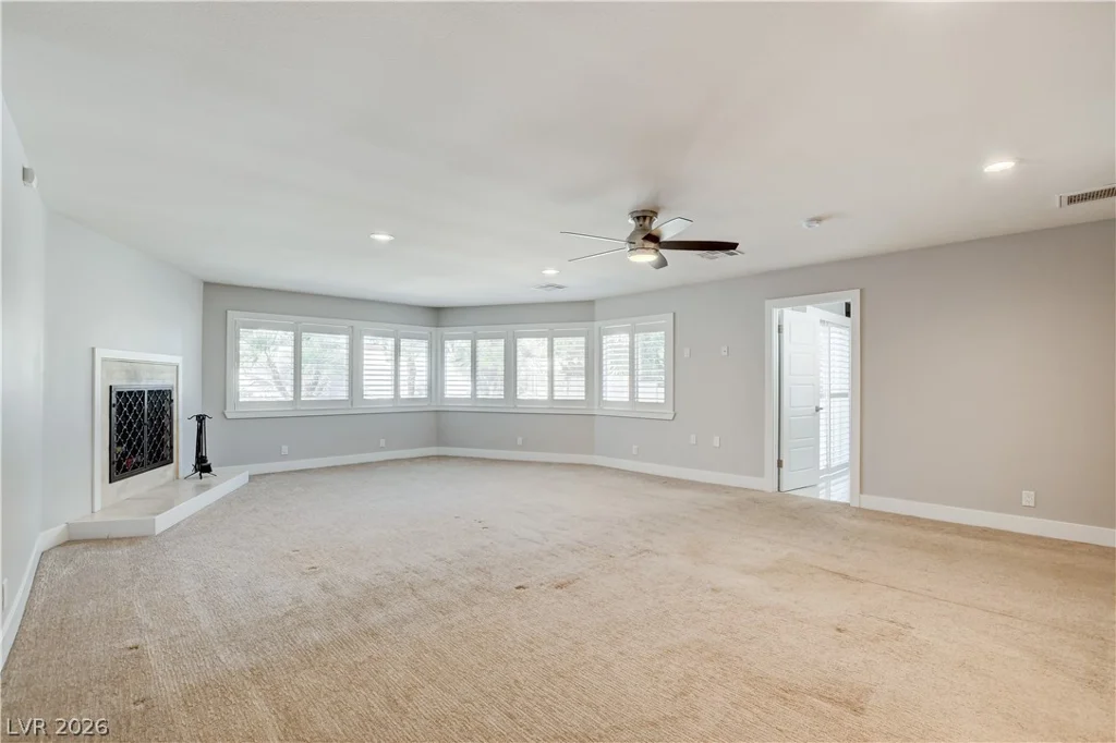 4207 Ridgecrest, Las Vegas, NV 89121