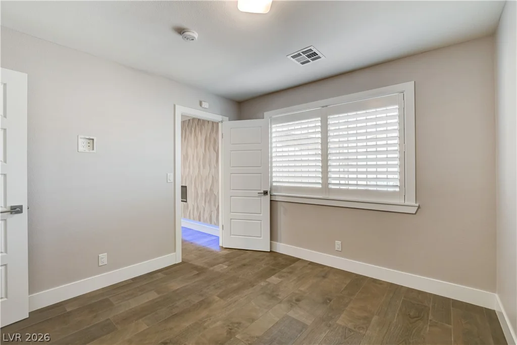 4207 Ridgecrest, Las Vegas, NV 89121