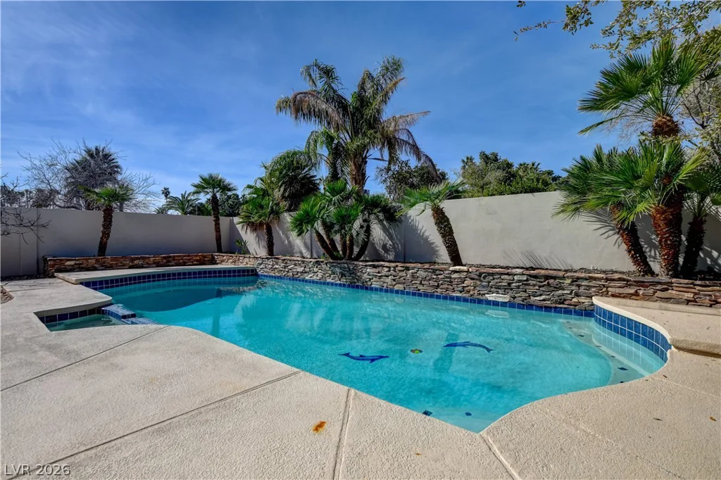 4207 Ridgecrest, Las Vegas, NV 89121