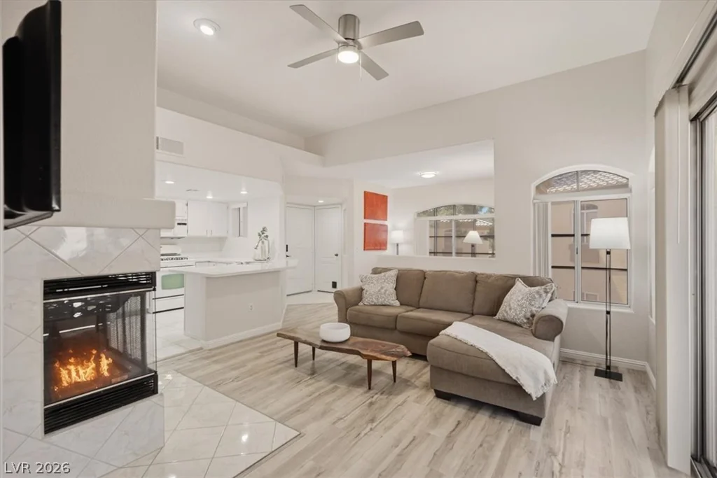 7400 Flamingo, Las Vegas, NV 89147