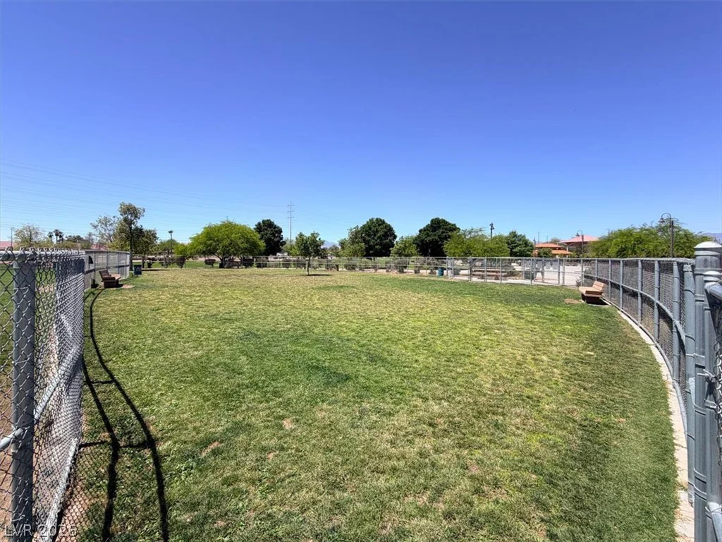 7400 Flamingo, Las Vegas, NV 89147