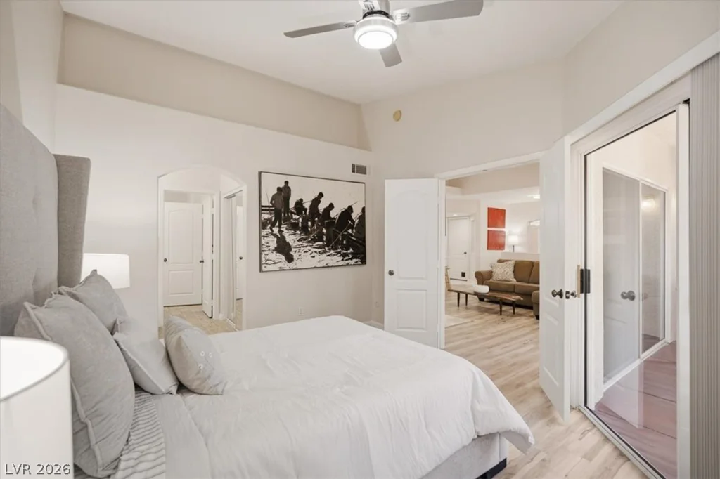 7400 Flamingo, Las Vegas, NV 89147