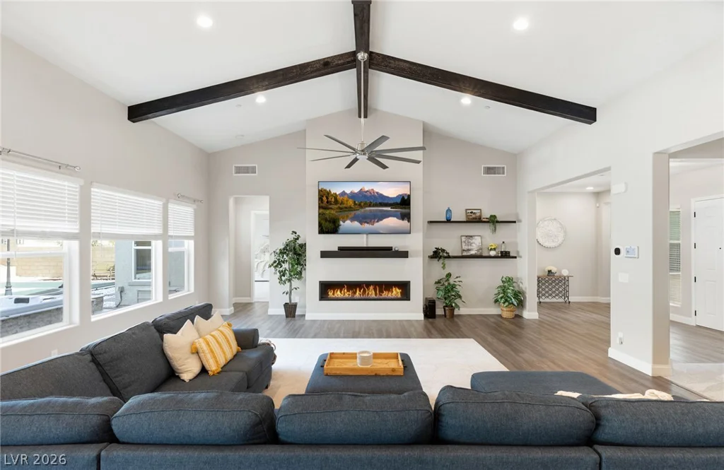 7461 Tucker William, Las Vegas, NV 89149