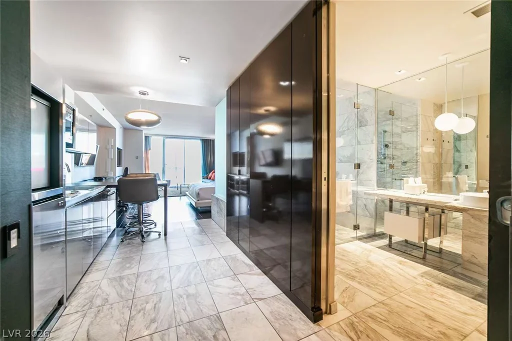 4381 Flamingo, Las Vegas, NV 89103