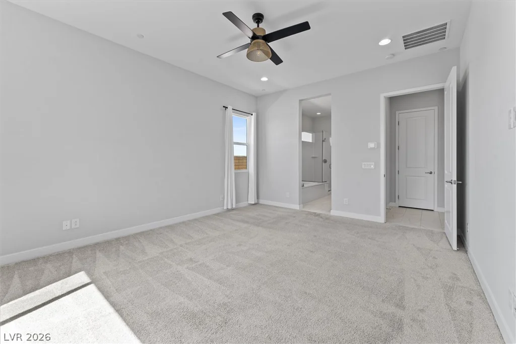 879 Klamath Springs, Henderson, NV 89011