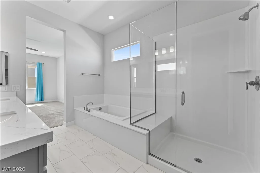 879 Klamath Springs, Henderson, NV 89011