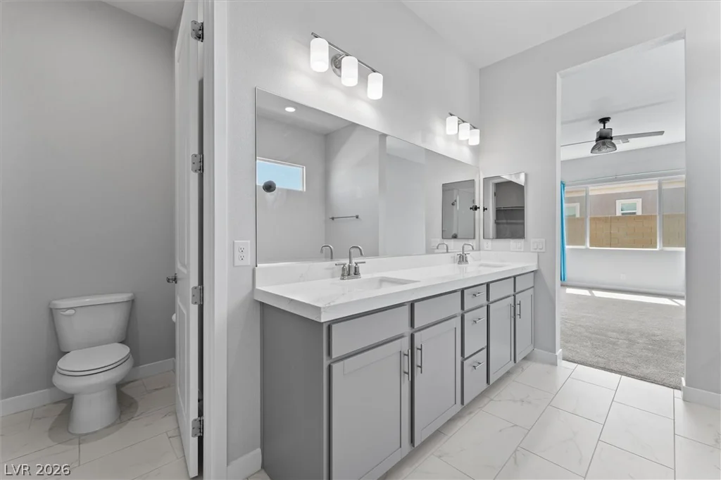 879 Klamath Springs, Henderson, NV 89011