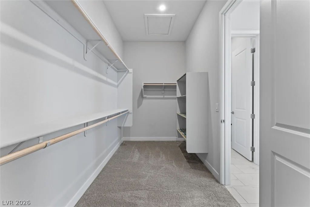 879 Klamath Springs, Henderson, NV 89011