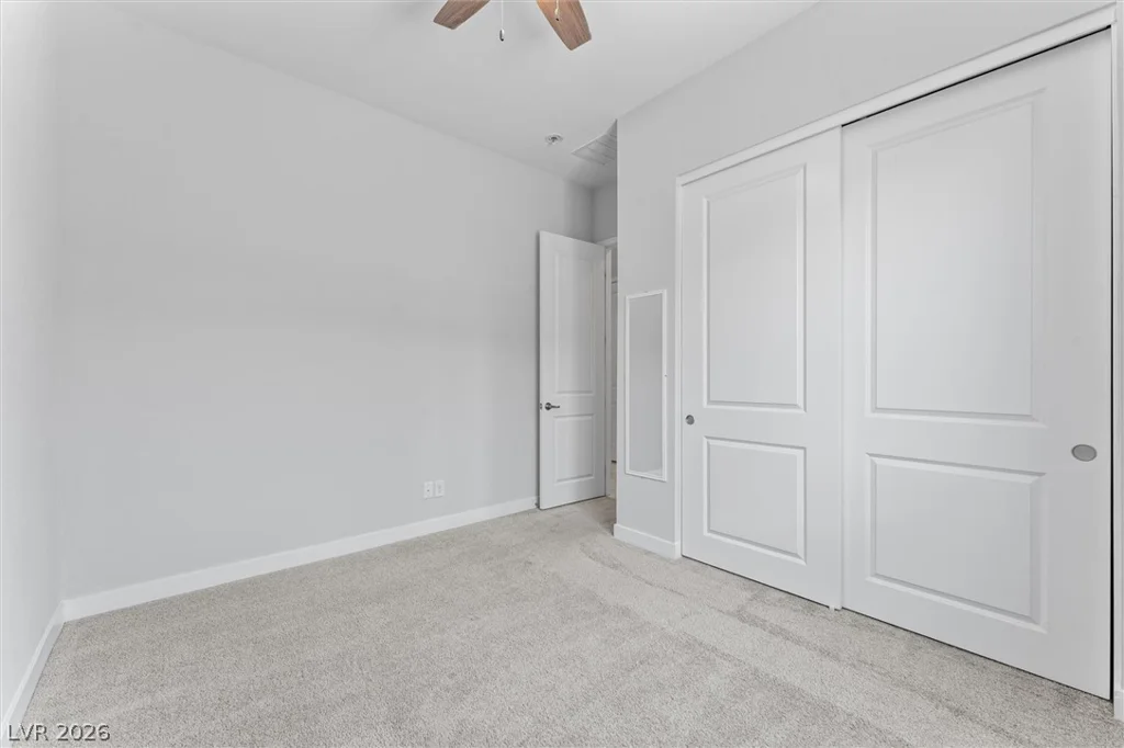879 Klamath Springs, Henderson, NV 89011